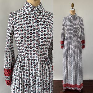 VTG 70s Mod White Blue Floral Patterned Knit Collared Puff Sleeves Maxi Dress XS